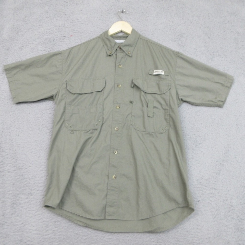 Magellan Lake Fork Fishing Shirt Men M Tan Vented Button Up Short Sleeve Outdoor